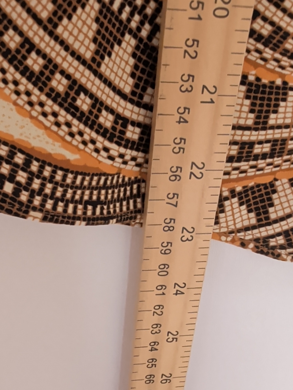 Rachel Zoe Blouse Brown Cream Tan Aztec Swirl-Print Long Gathered Sleeve L Top - Picture 12 of 15